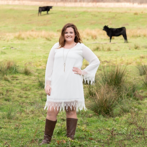 Auditions Dresses & Skirts - Beautiful White Dress